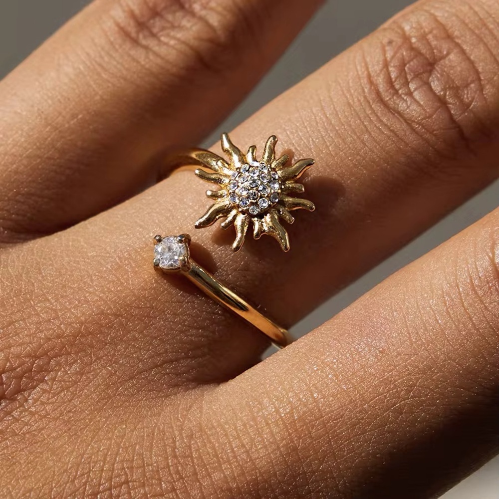 18K Gold Plated Adjustable Sun Ring - Picture 4 of 9